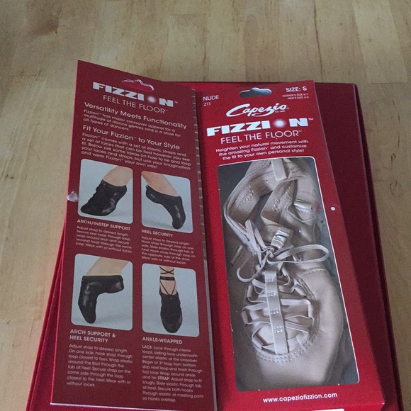 NEW Capezio Fission Dance shoes, size S - Picture 2 of 4